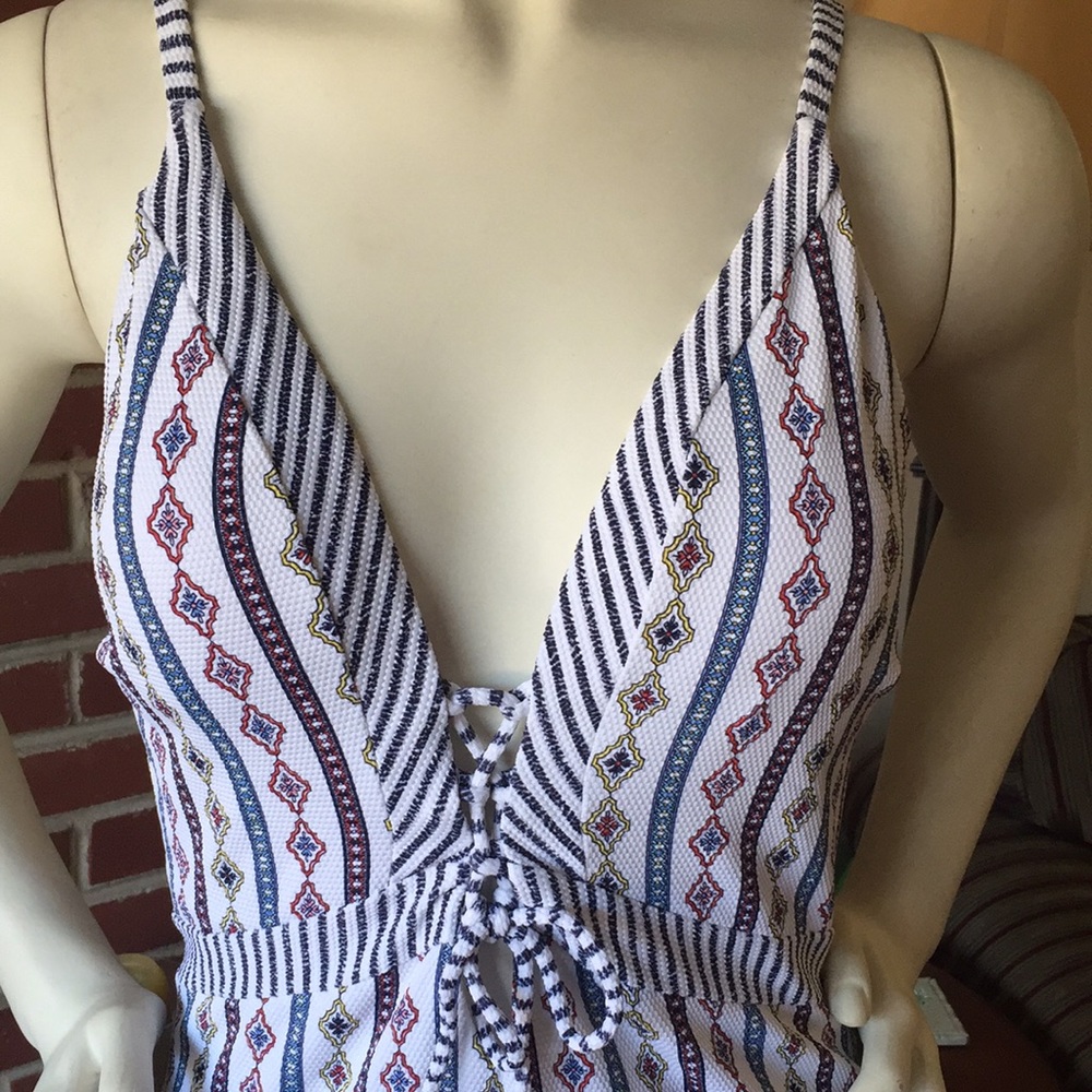 🏊‍♀️ NWT Jessica Simpson swimsuit 🏊‍♀️